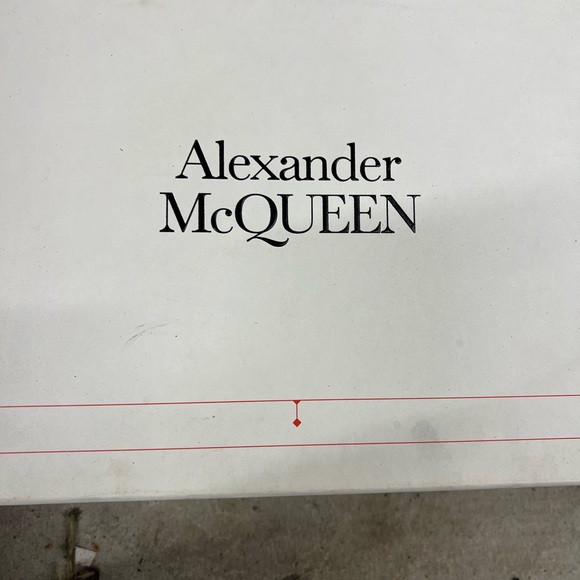 Pre owned sneakers - Picture 6 of 6